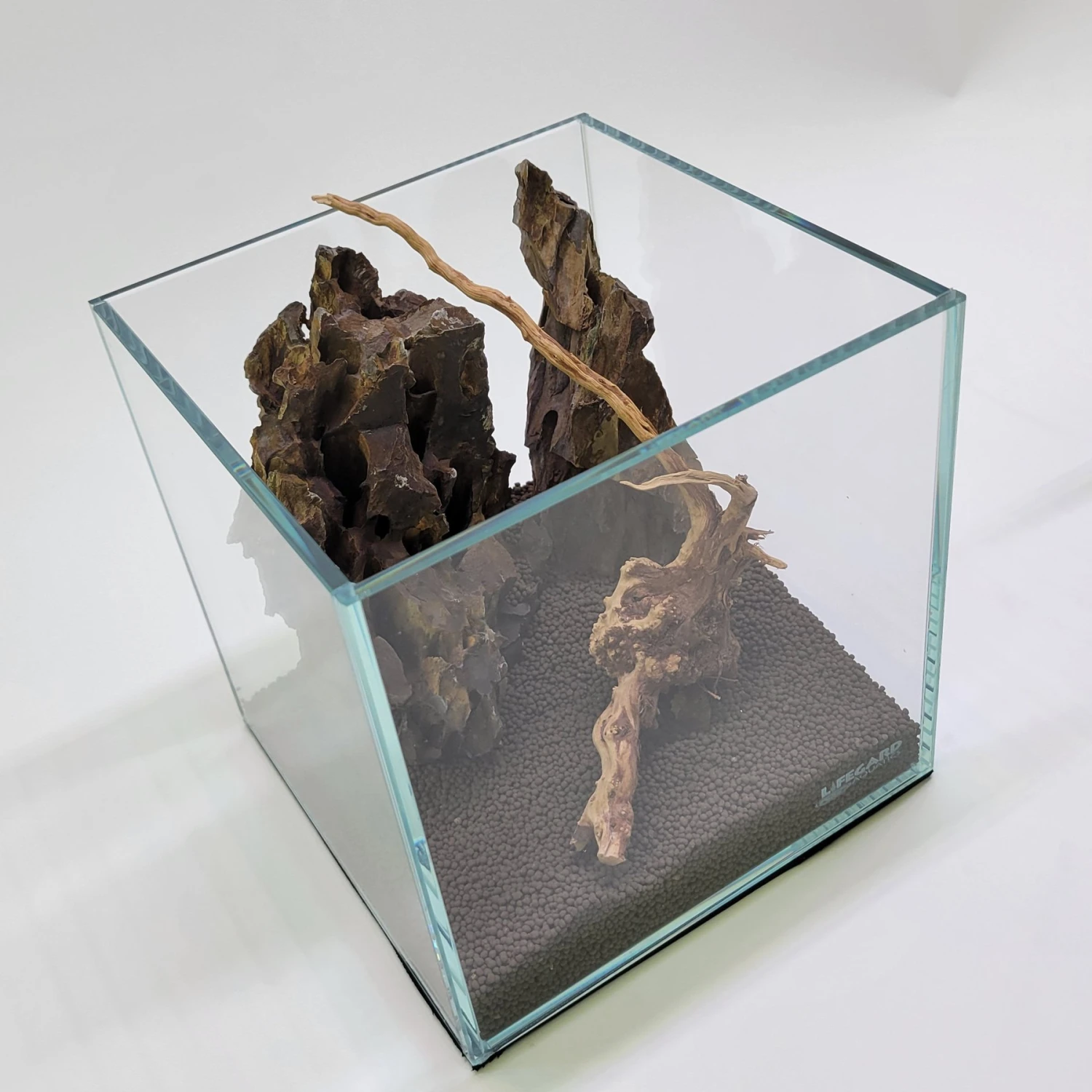 Lifegard Nana Cube Low Iron Ultra Clear Glass Tank With HOF-1 Hang On Filter, 5-mm 10 Lifegard Nana Cube Low Iron Ultra Clear Glass Tank With HOF-1 Hang On Filter, 5-mm - Image 8